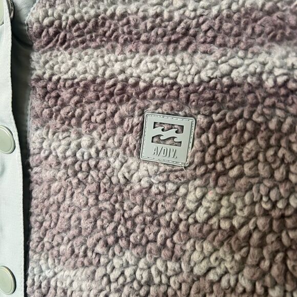 Billabong fuzzy womens button up sweater jacket size small grey and blue - Picture 4 of 5